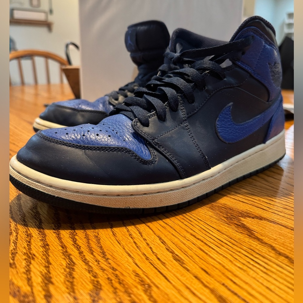 Jordan 1.